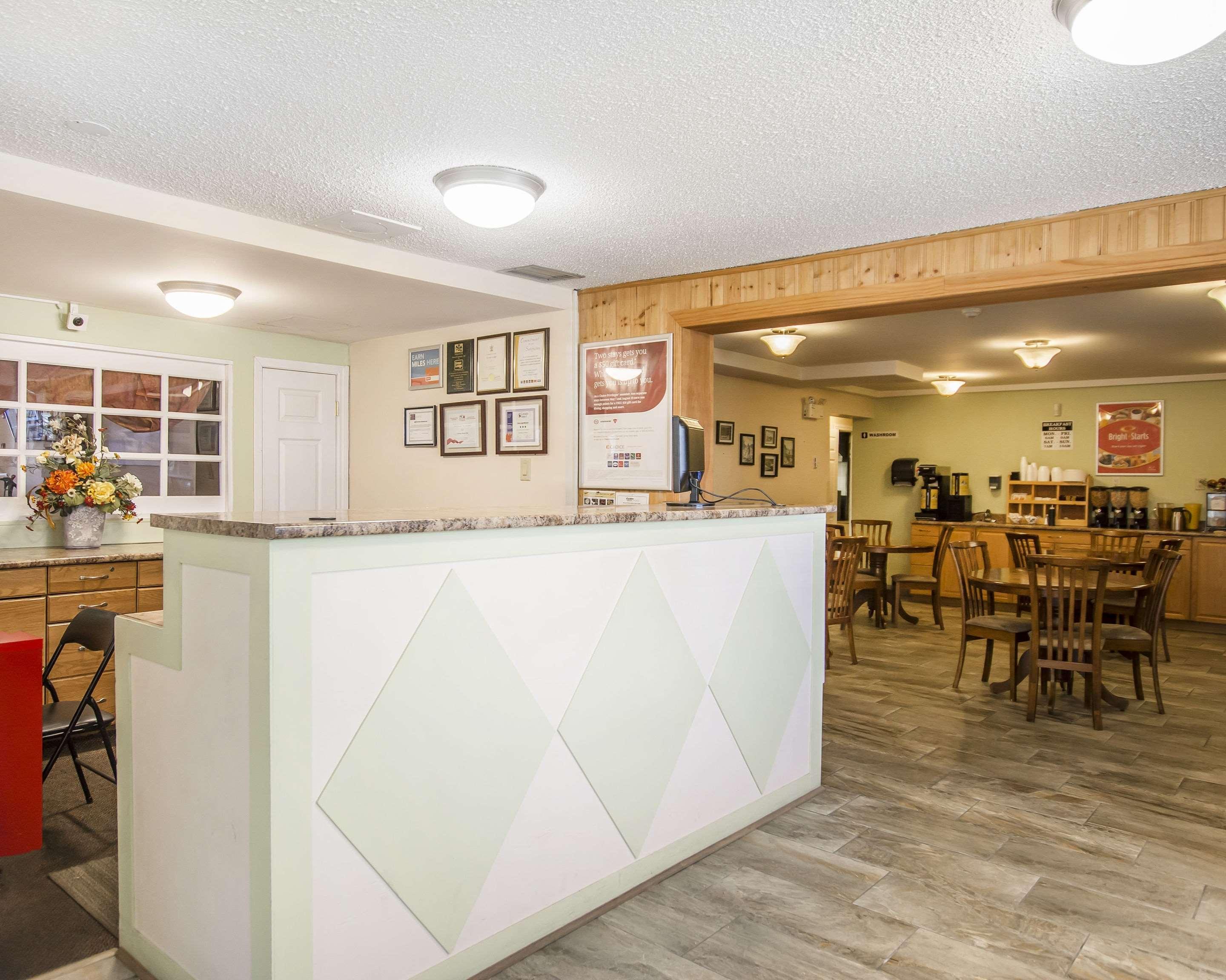 Econolodge Miramichi Esterno foto