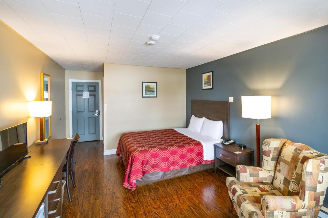 Econolodge Miramichi Esterno foto