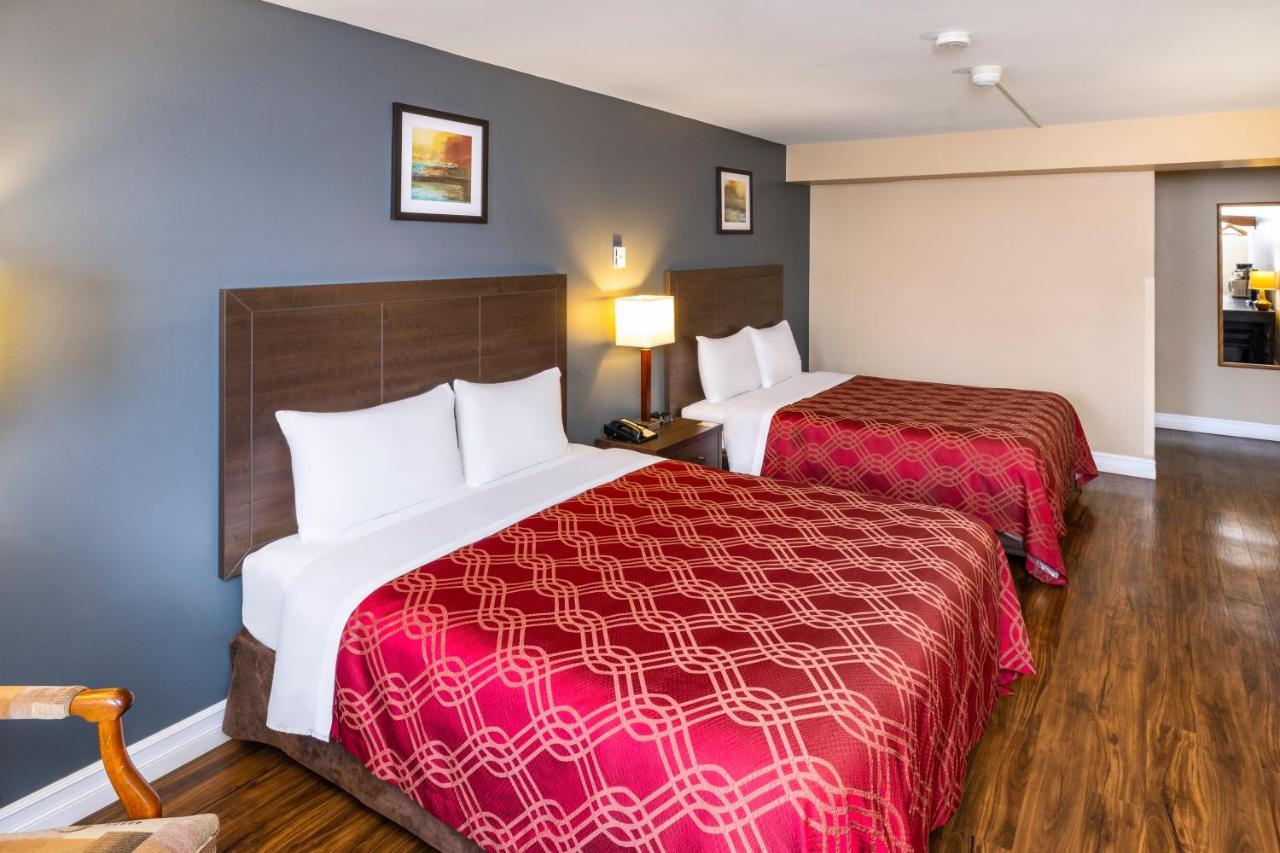 Econolodge Miramichi Esterno foto