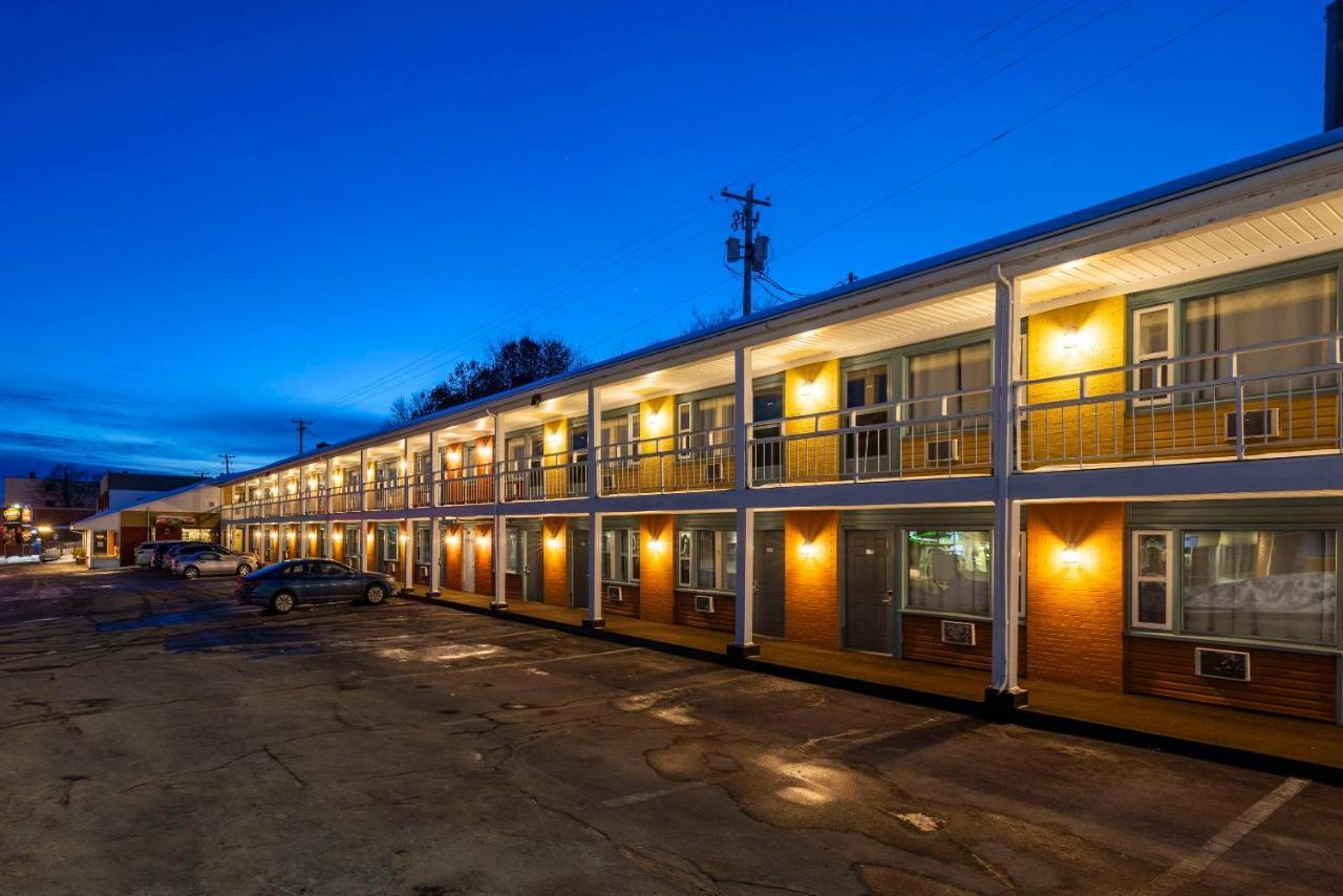 Econolodge Miramichi Esterno foto