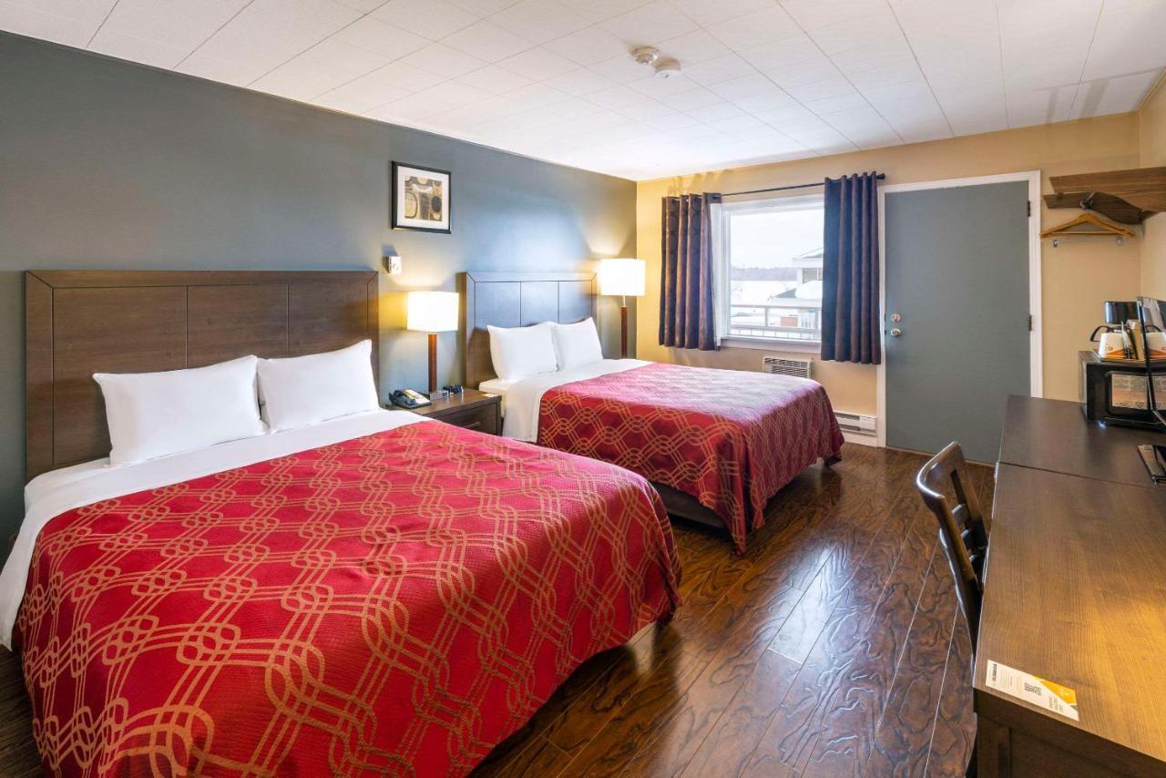 Econolodge Miramichi Esterno foto