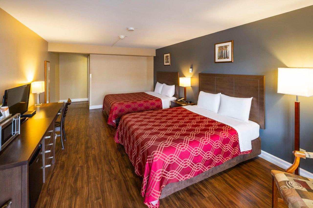 Econolodge Miramichi Esterno foto