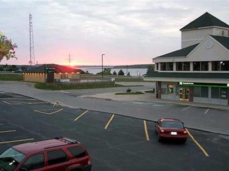 Econolodge Miramichi Esterno foto